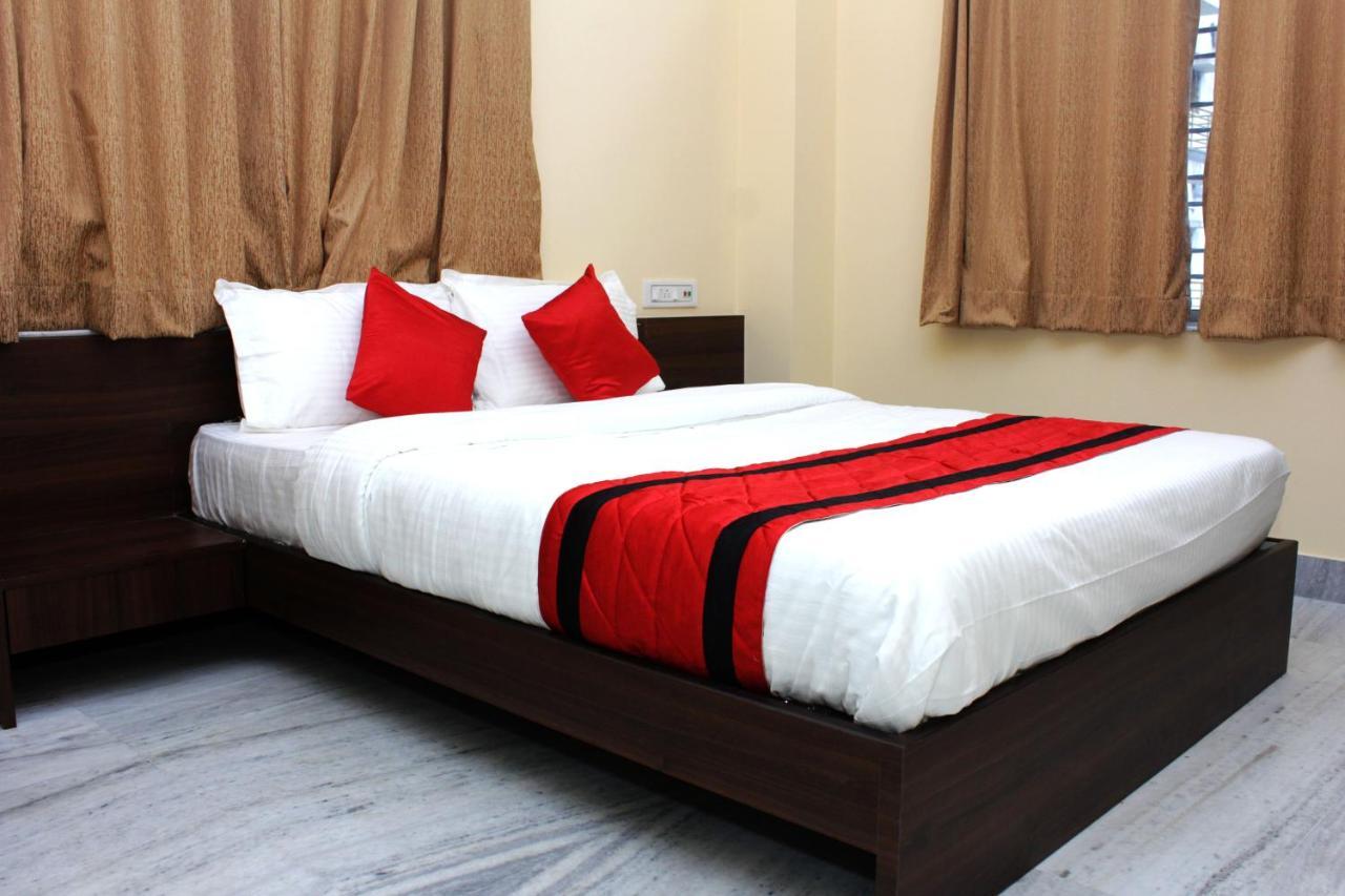 Sanjiva Suites Kolkata Bagian luar foto